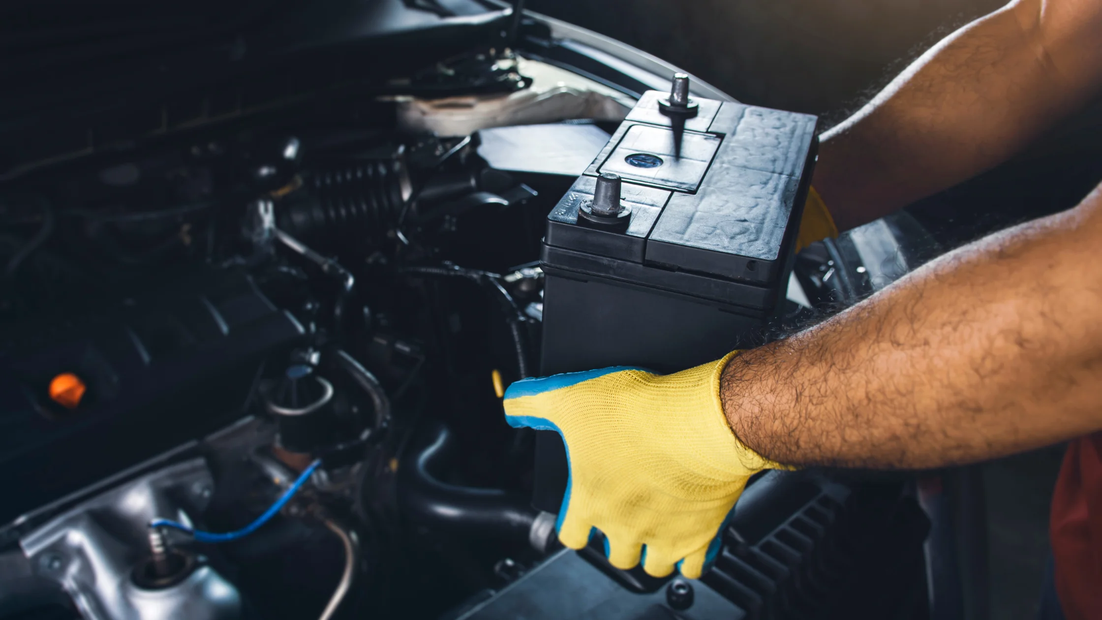 how-do-i-determine-if-my-car-battery-needs-replacing